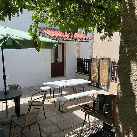 Da Sciuri Case Vacanza Barisciano Exterior foto
